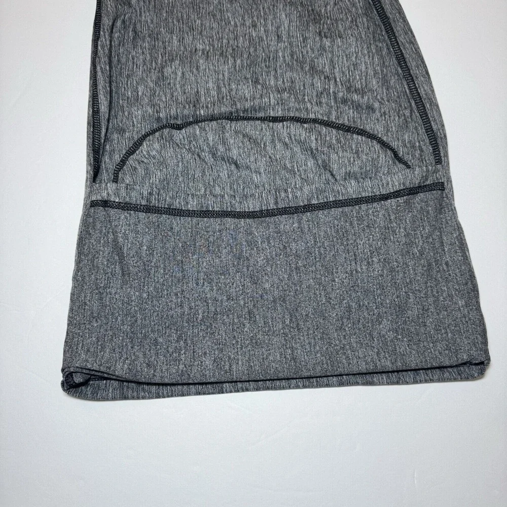 Elegant Gray Women's Sleepwear - Picture 6 of 7